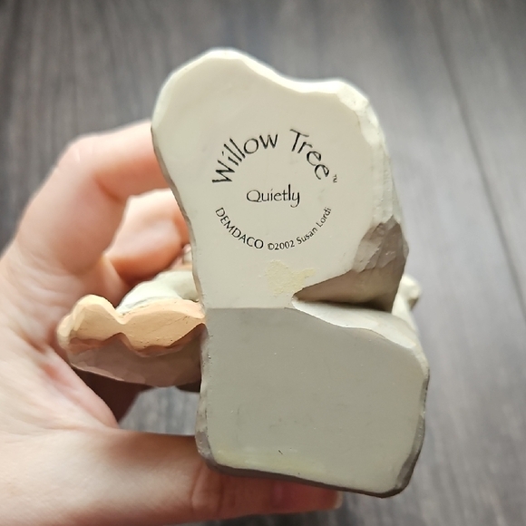 Willow Tree Quietly Figurine - Picture 5 of 5